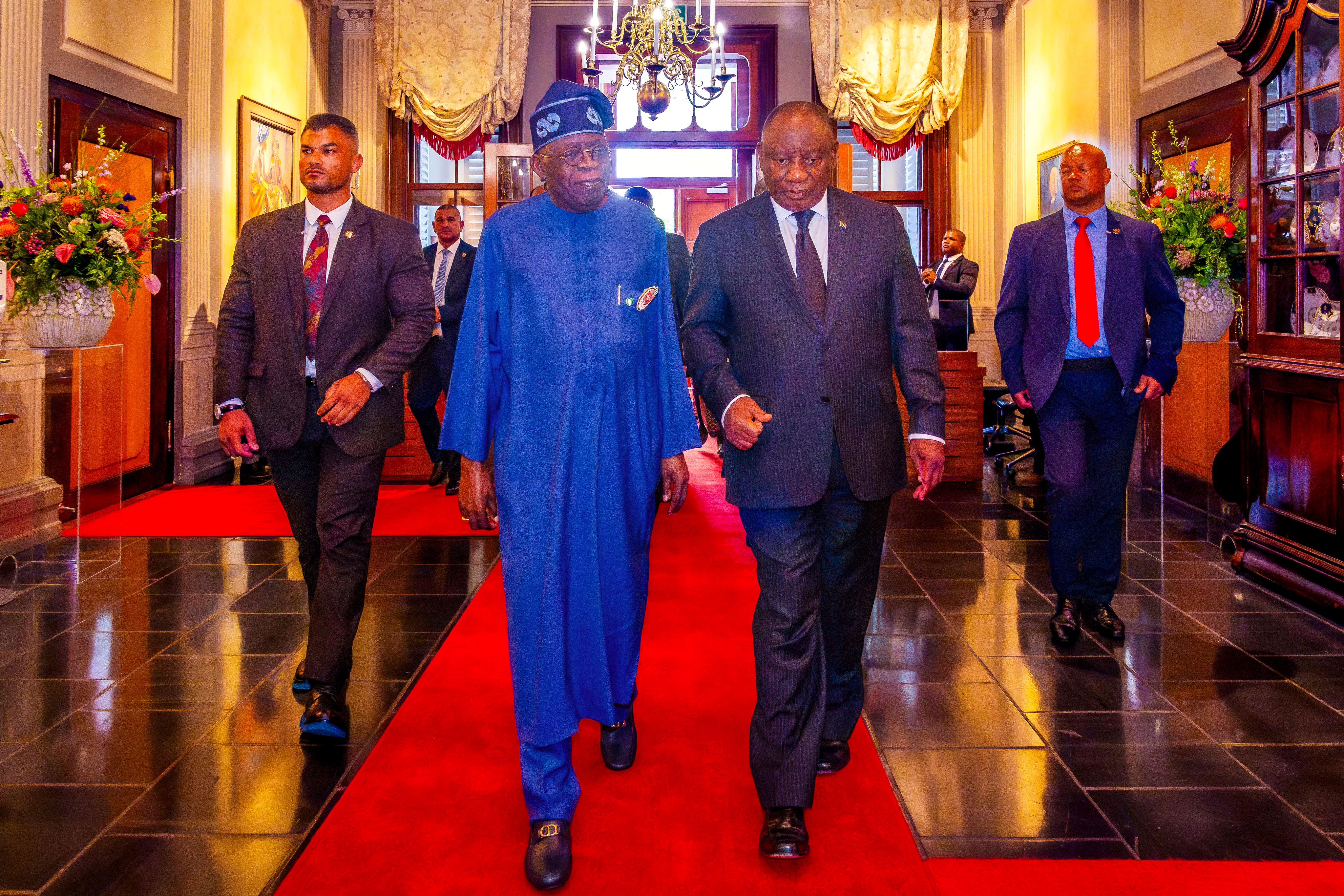 president-tinubu-meets-south-african-president-ramaphosa-in-cape-town/